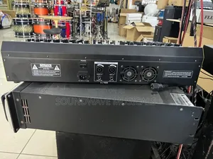 Yamaha TCA16 Powered Mixer (18channel)