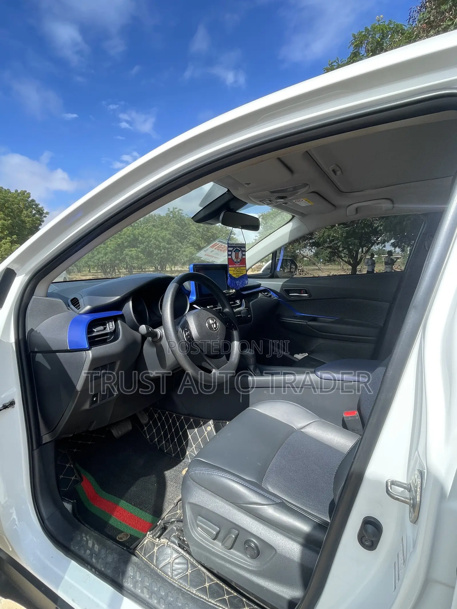Toyota C-HR 2022 White