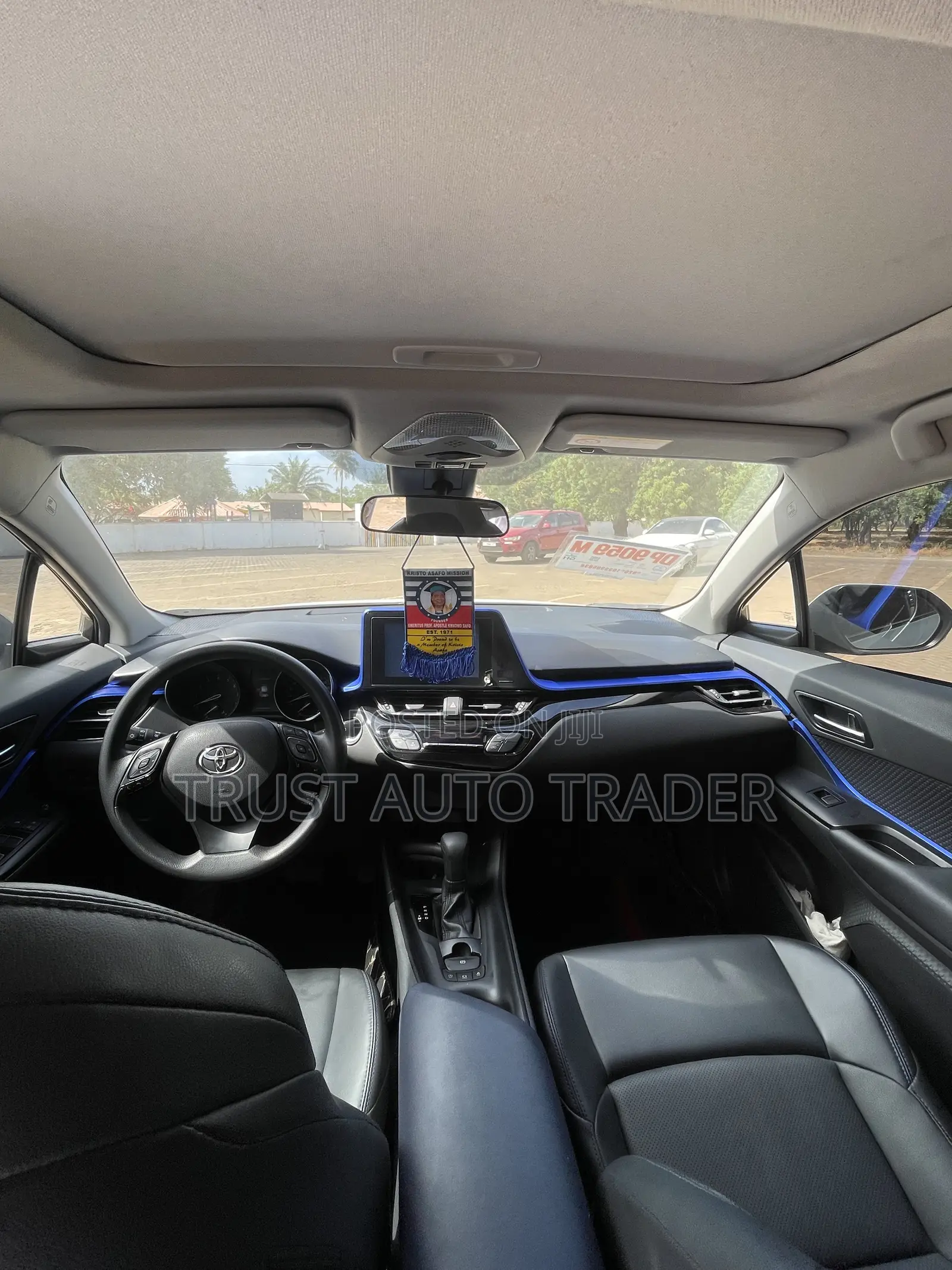 Toyota C-HR 2022 White