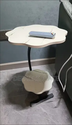 Coffee Table/Bedside Table