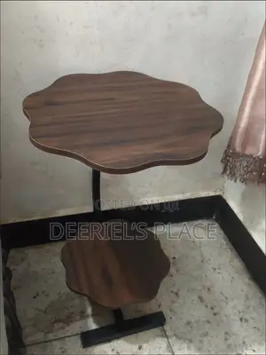 Coffee Table/Bedside Table