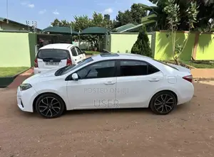 Toyota Corolla LE Eco 4dr Sedan (1.8L 4cyl CVT) 2014 White