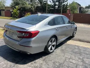 Honda Accord 2019 Silver