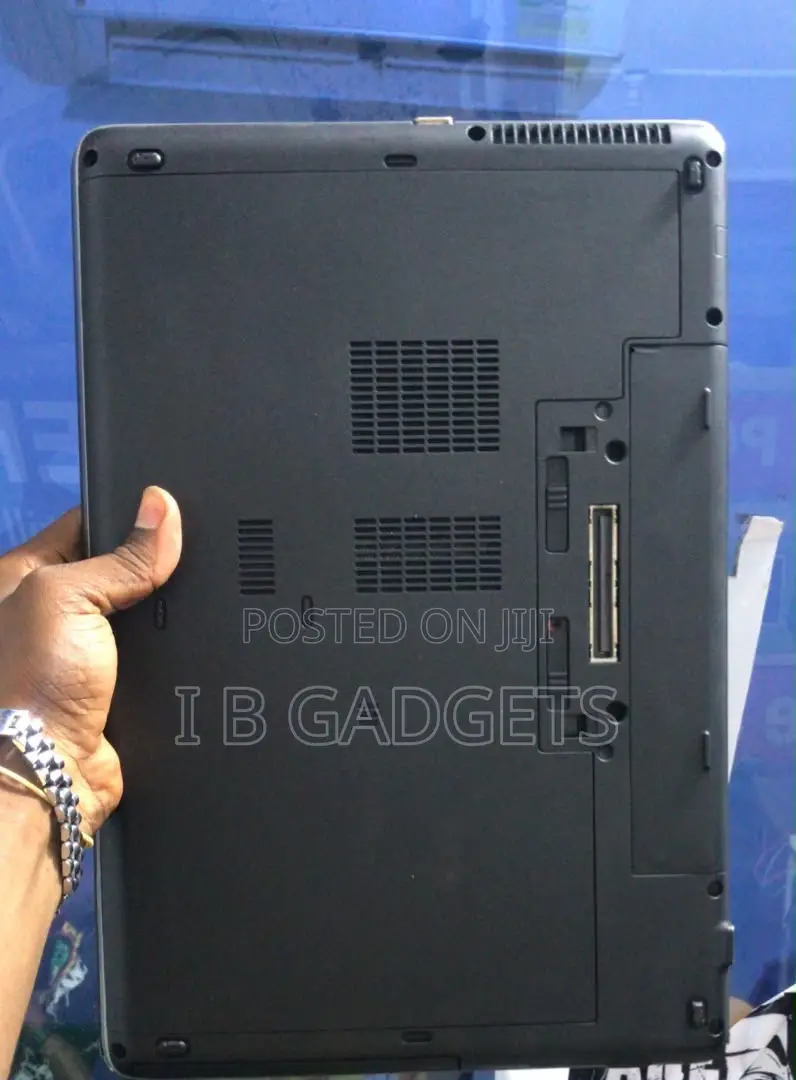 Laptop HP 650 G1 8GB Intel Core i3 HDD+SSD 500GB