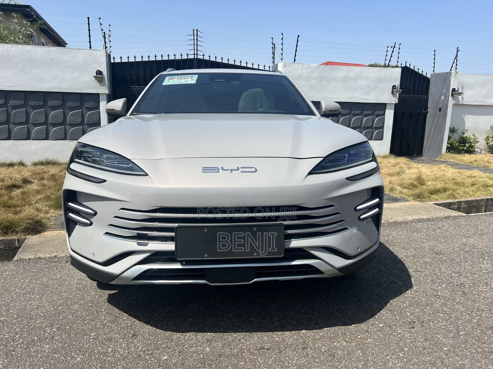 New BYD Song Pro DM-i 2023 Off white