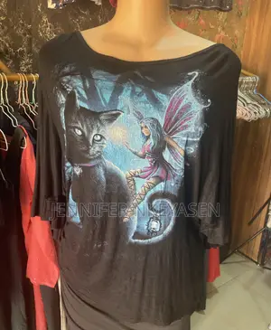 Free Size Batwing Top - Black Cat Fairy Graphic - Oversized Thrift