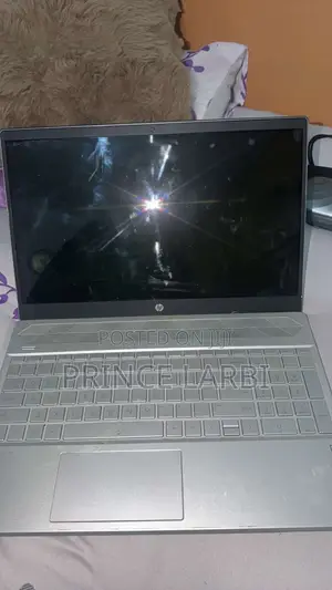 Laptop HP Pavilion 15 8GB Intel Core i5 HDD+SSD 1T