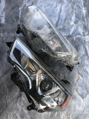 Toyota 4Runner 2014 to 2018, 2019, 2020, 2021 Headlight | Foreign Used