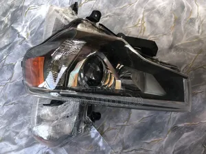 Toyota 4Runner 2014 to 2018, 2019, 2020, 2021 Headlight | Foreign Used