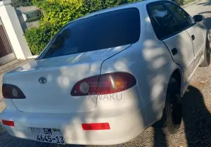 Toyota Corolla 2002 White