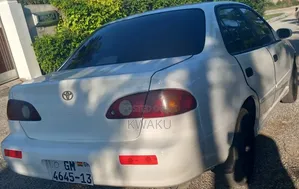 Toyota Corolla 2002 White