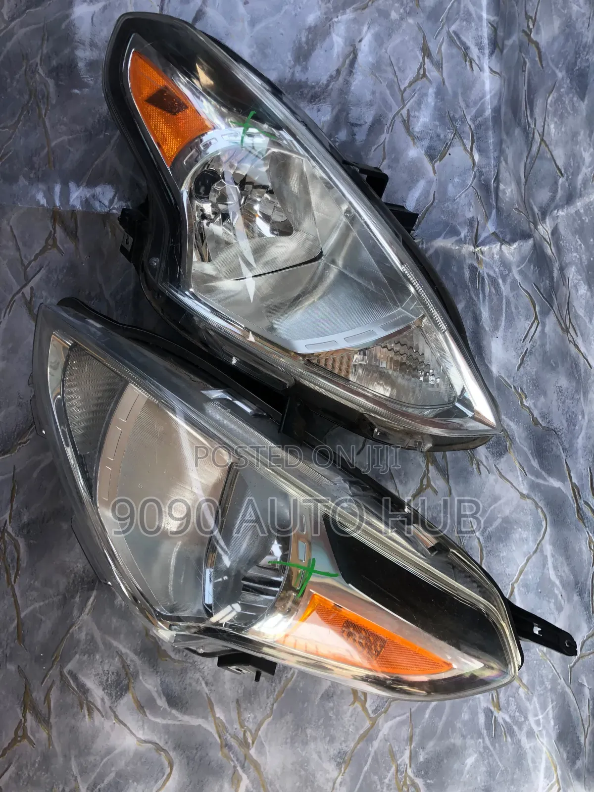 Nissan Versa 2015 2016 2017, 2018, 2019 Headlight – OEM | Foreign Used