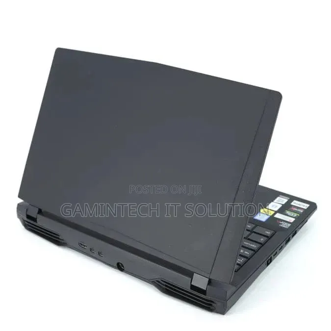 Laptop Clevo P775DM2 32GB Intel Core i7 SSD 1.5T