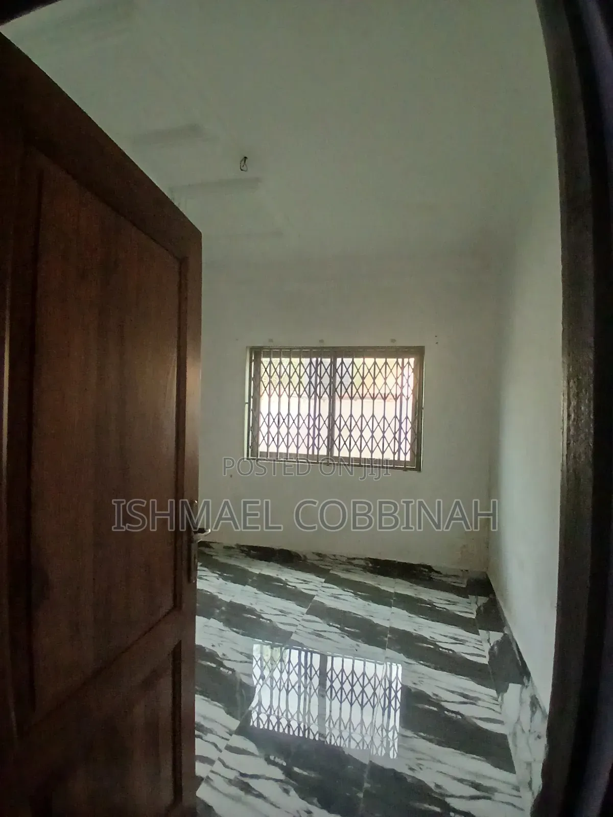 1bdrm Apartment in Ishmit Housing Hub, Baatsona Total for rent