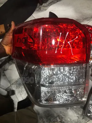 Toyota 4Runner 2010, 2011, 2012, 2013 Taillight – OEM | Foreign Used