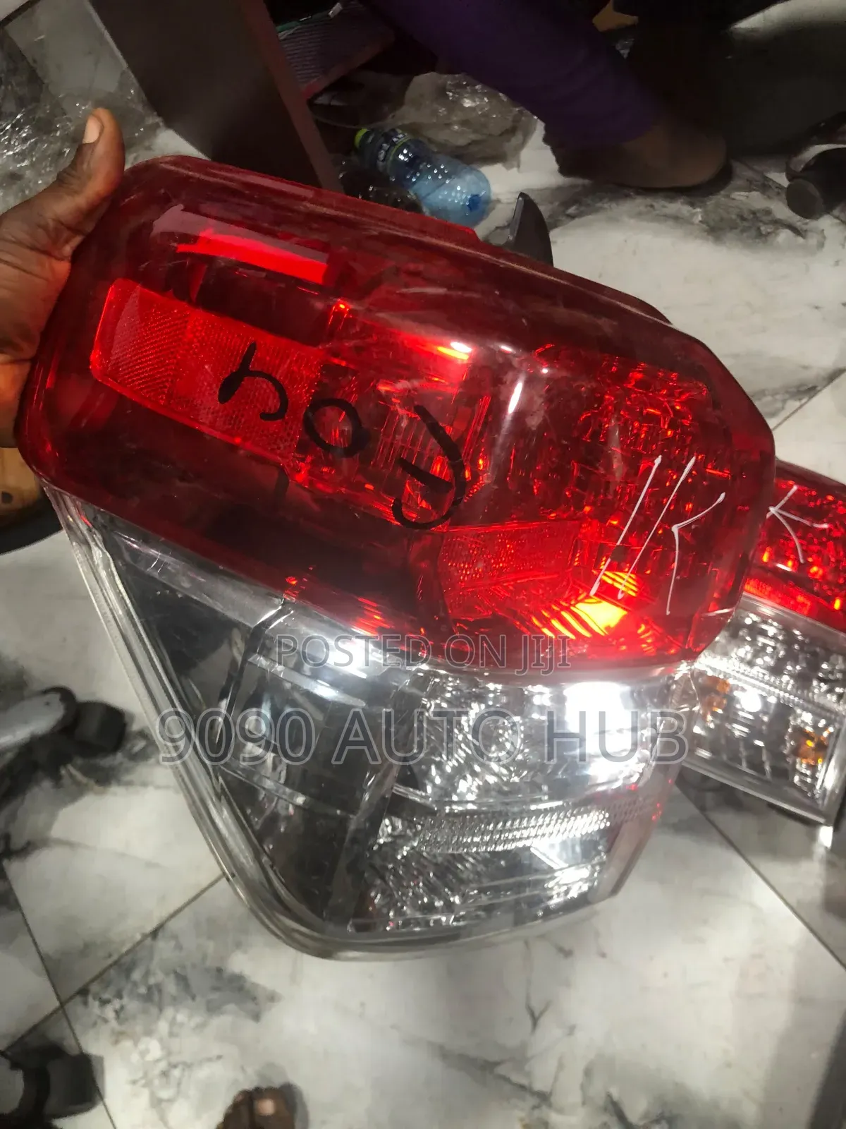 Toyota 4Runner 2010, 2011, 2012, 2013 Taillight – OEM | Foreign Used