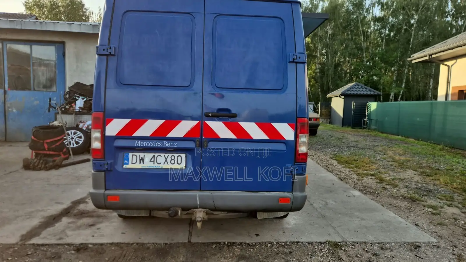 Mercedes-Benz Sprinter 1999 Blue