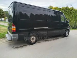 Mercedes-Benz Sprinter 1999 Black