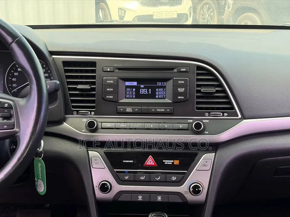 Hyundai Avante 2016 Gray
