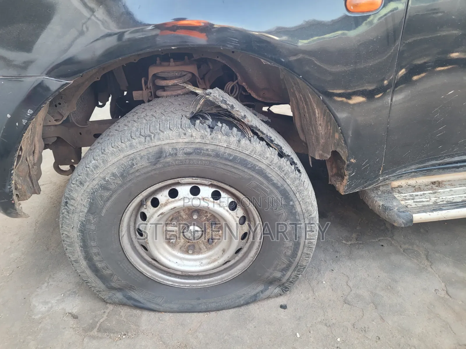 Car Tyre for Pickup Forsale