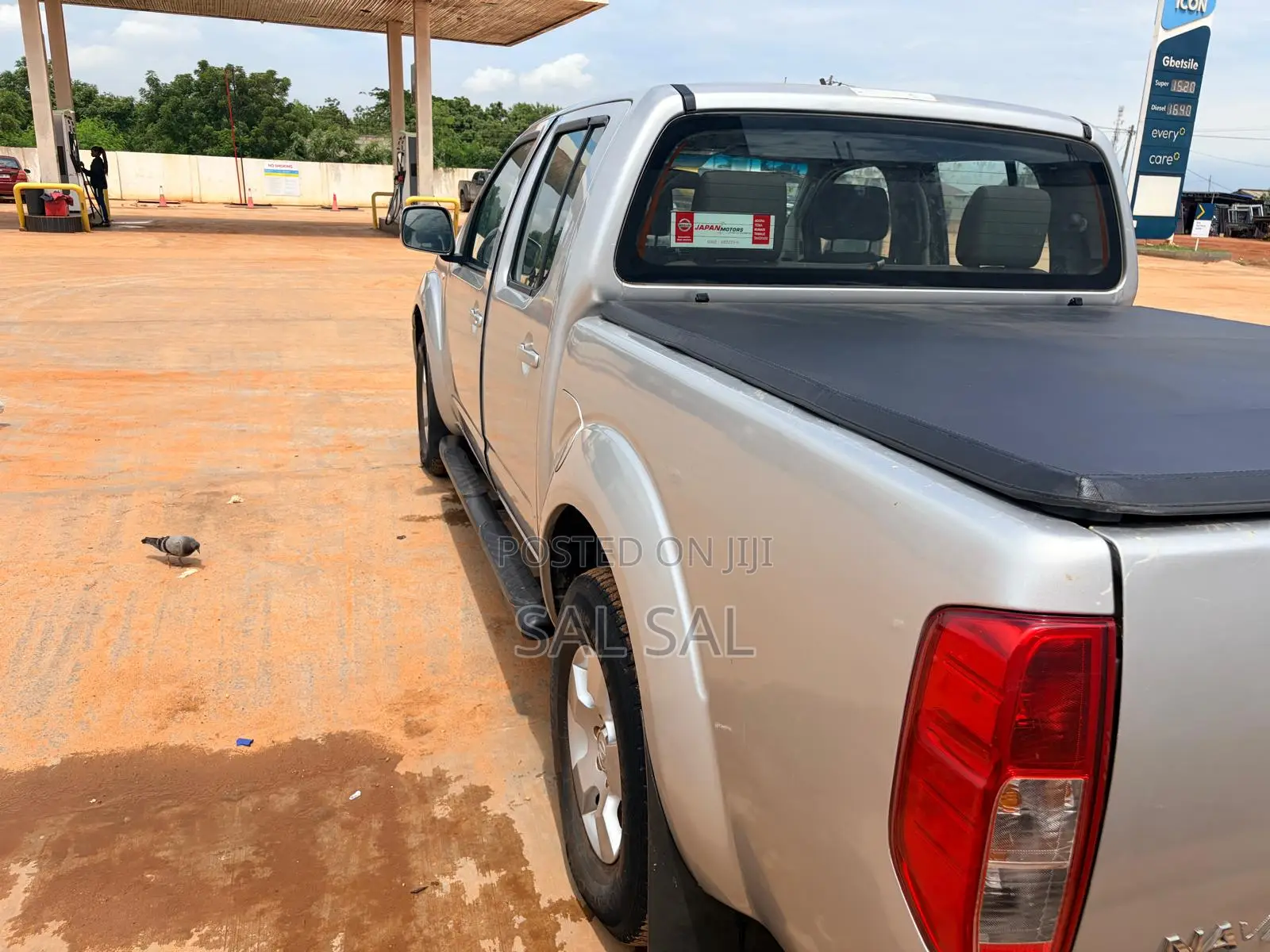 Nissan Navara 2014 Gray