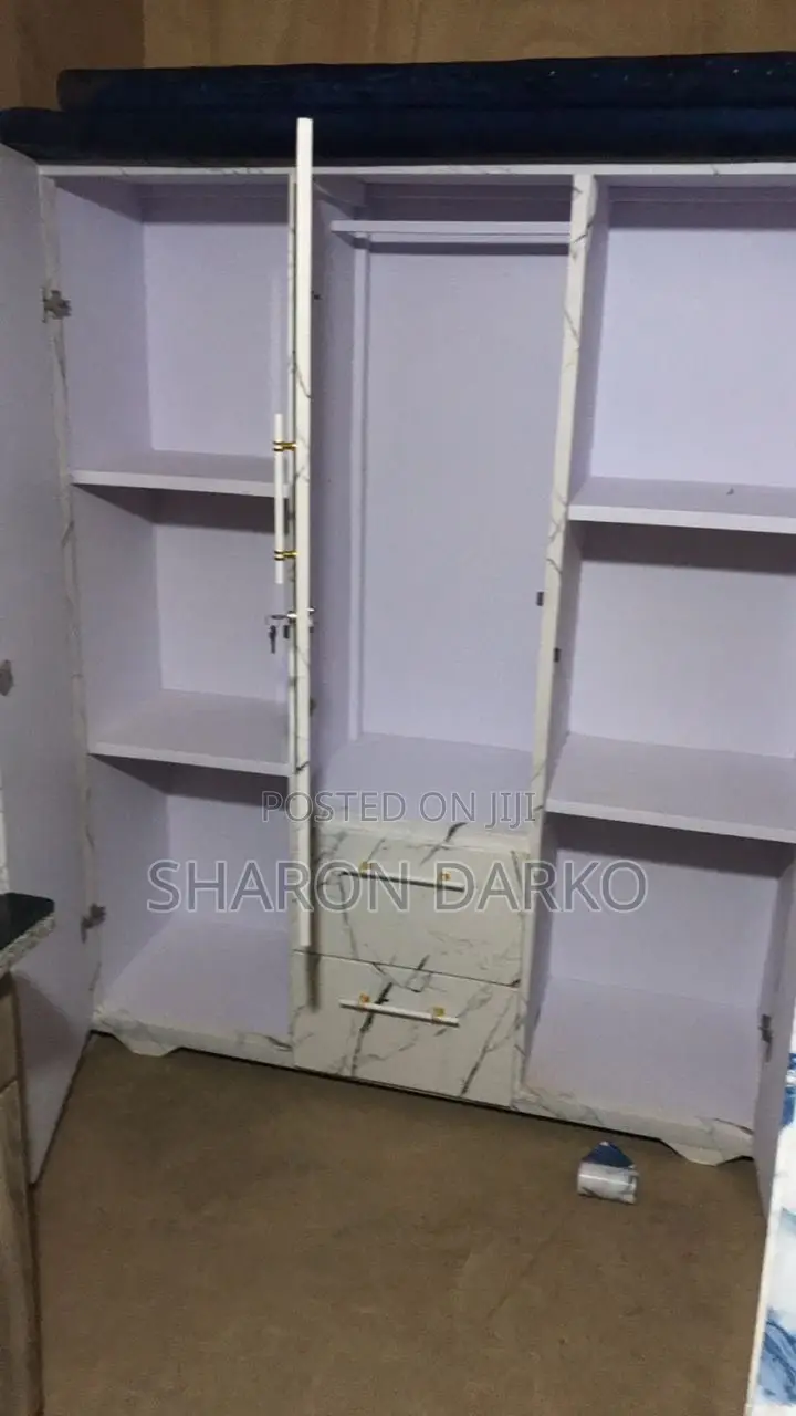 Quality Made 3 in 1 Wardrobe