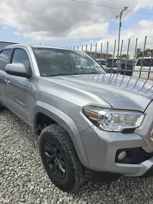Toyota Tacoma TRD Off Road 2022 Silver