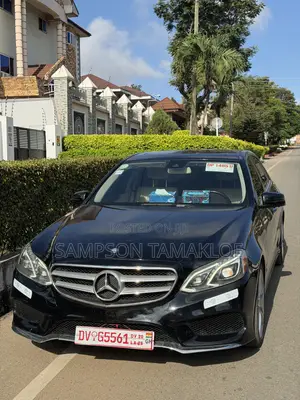 Mercedes-Benz E350 Base 4Matic Sedan AWD (3.5L 6cyl 7A) 2014 Black