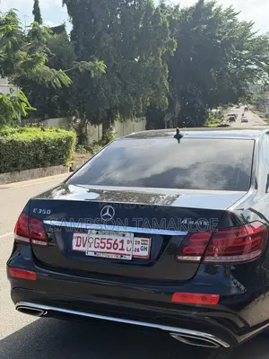 Mercedes-Benz E350 Base 4Matic Sedan AWD (3.5L 6cyl 7A) 2014 Black