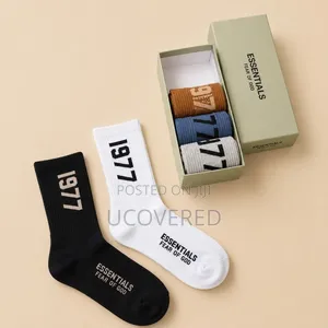 Sets of Branded Fashion Socks in Gift Boxes