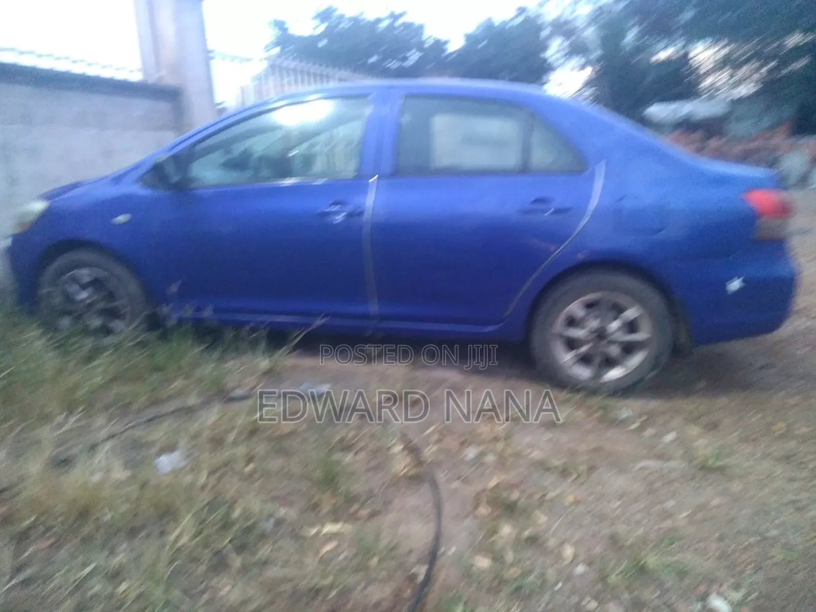 Toyota Yaris 2010 Blue