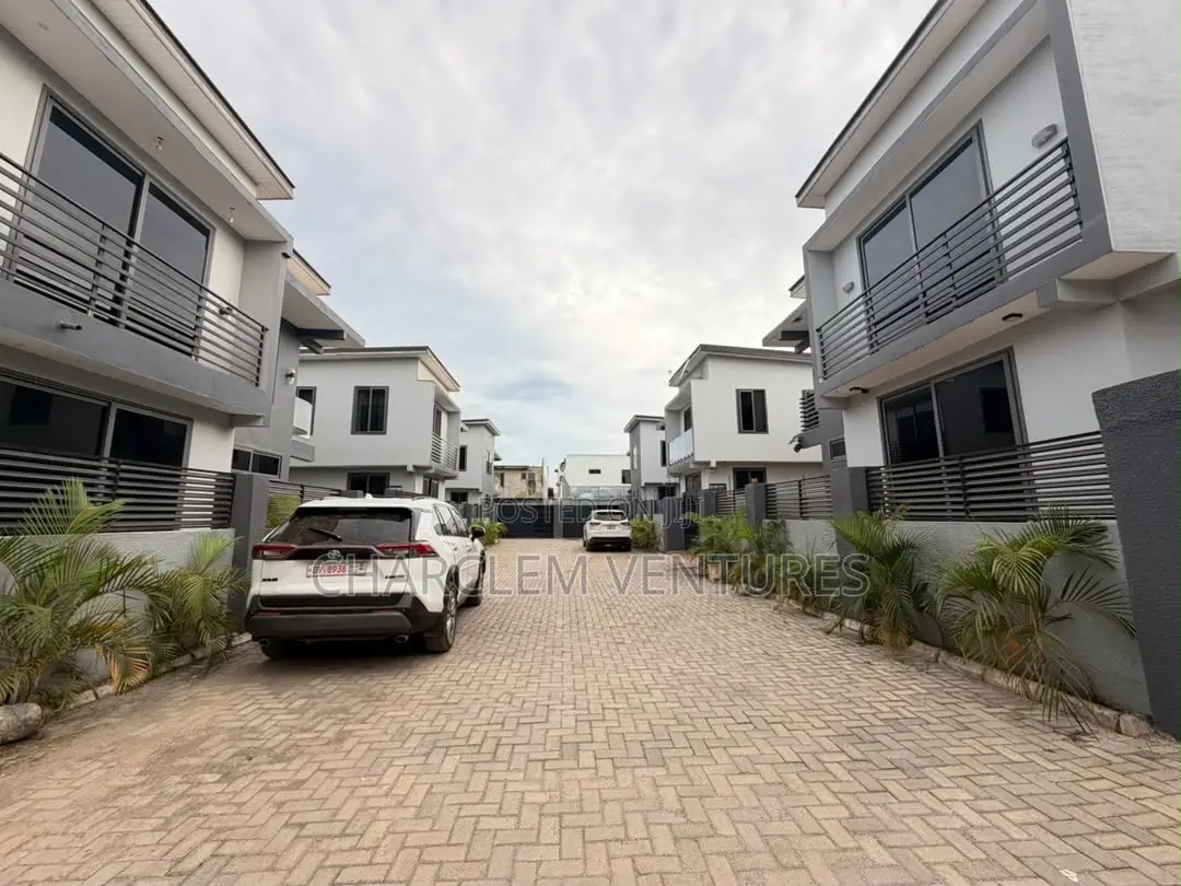 3bdrm House in Charclem Ventures, Haatso for rent