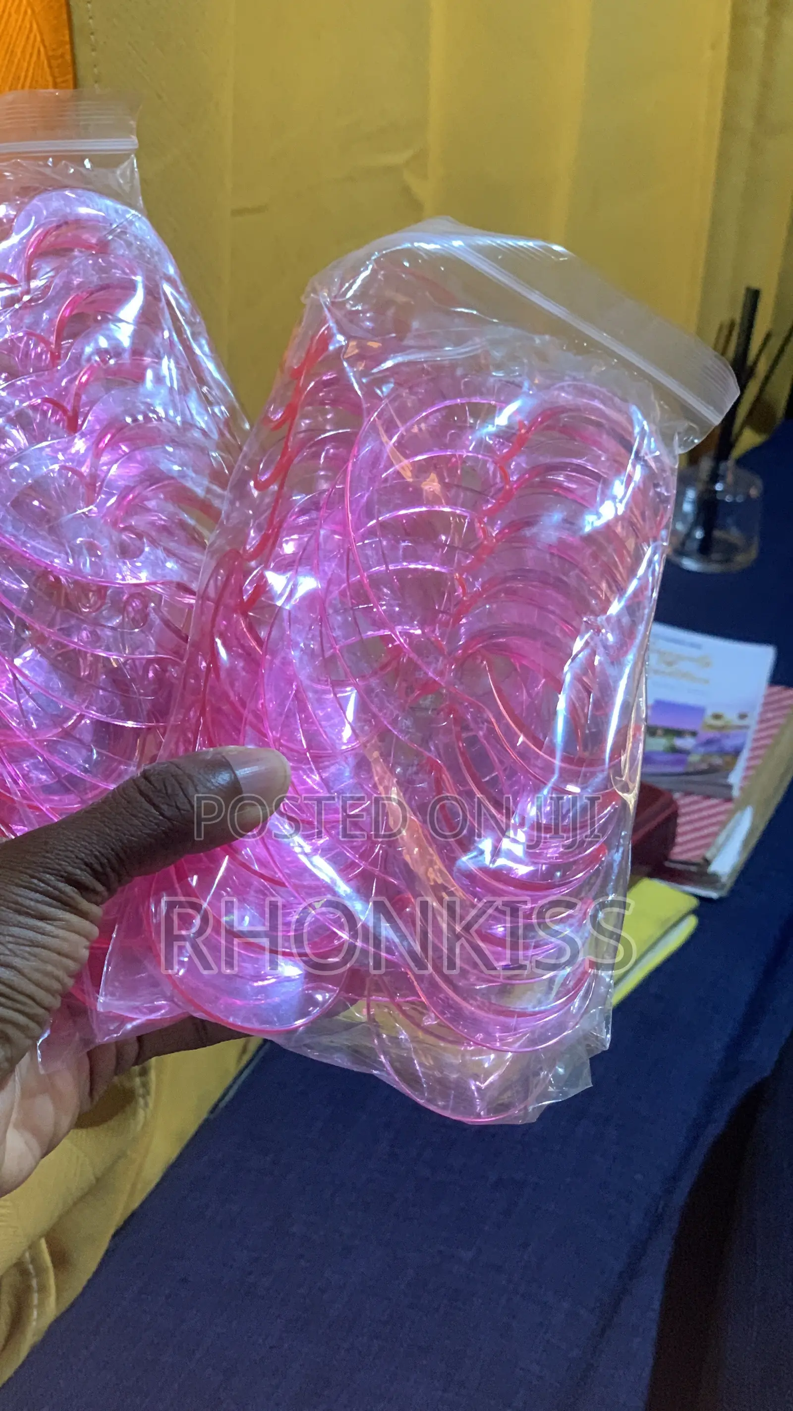 Cheek Retractors