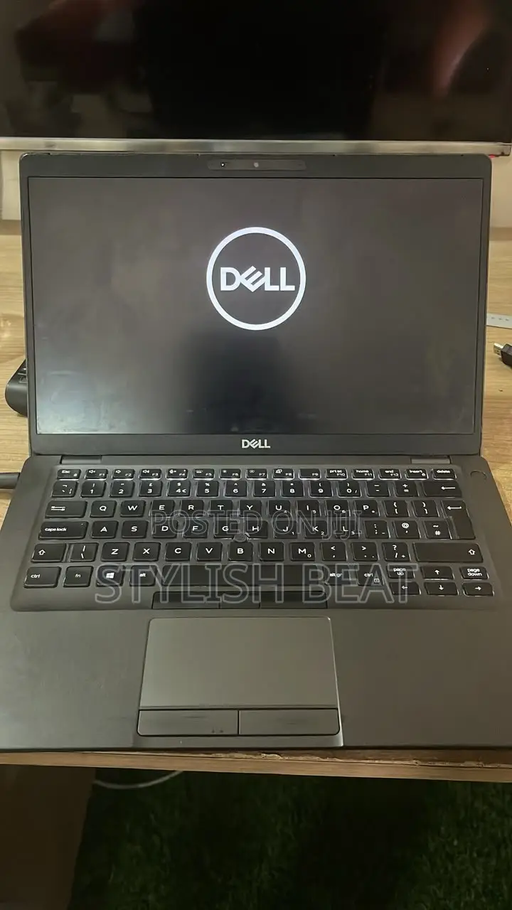 Laptop Dell Latitude 5401 8GB Intel Core i5 HDD 500GB
