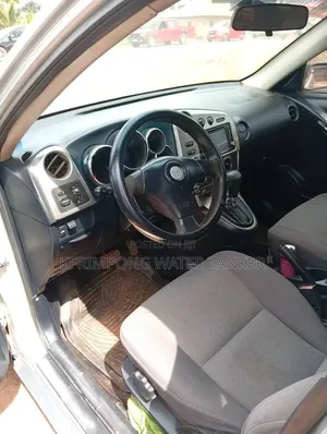 Pontiac Vibe 2010 Gray