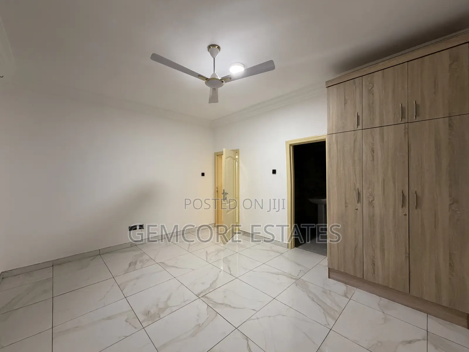 2bdrm Apartment in Ashaley Botwe, Nmai-Dzorn for rent
