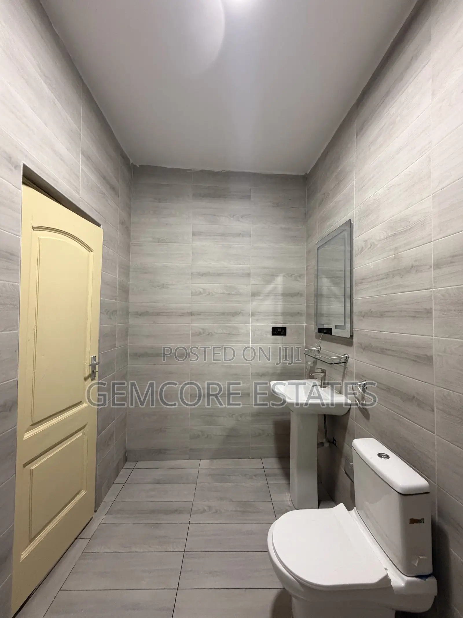 2bdrm Apartment in Ashaley Botwe, Nmai-Dzorn for rent