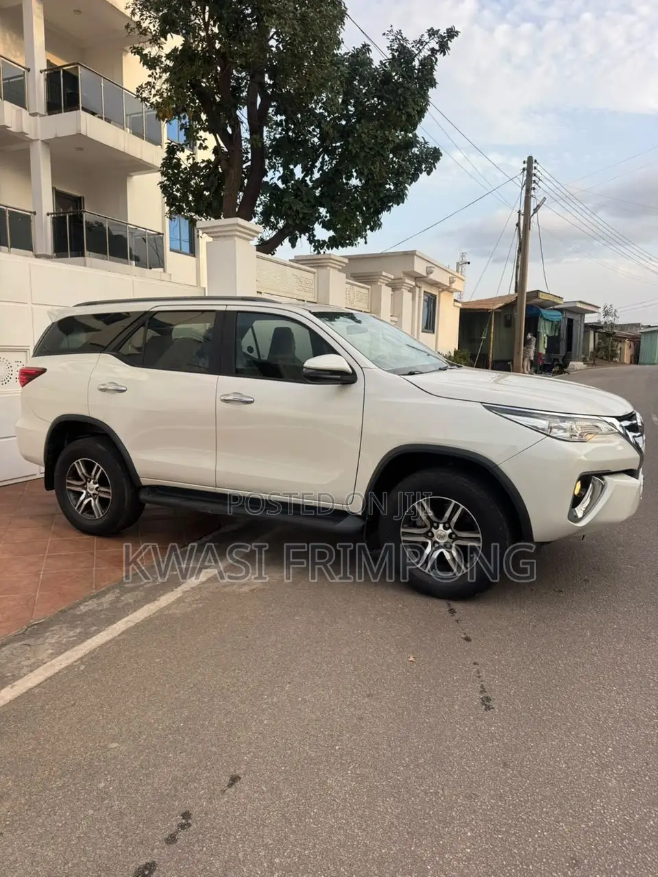 Toyota Fortuner 2.7 AWD 2019 White