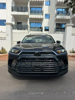 Toyota Grand Highlander XLE AWD 2024 White
