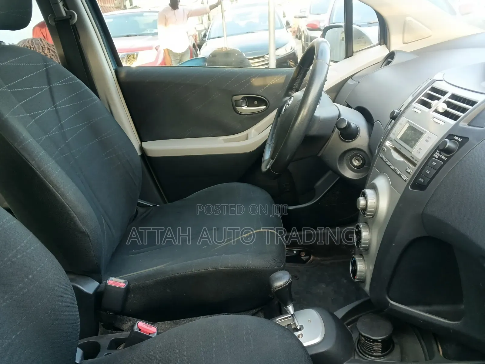 Toyota Yaris 2013 Gray