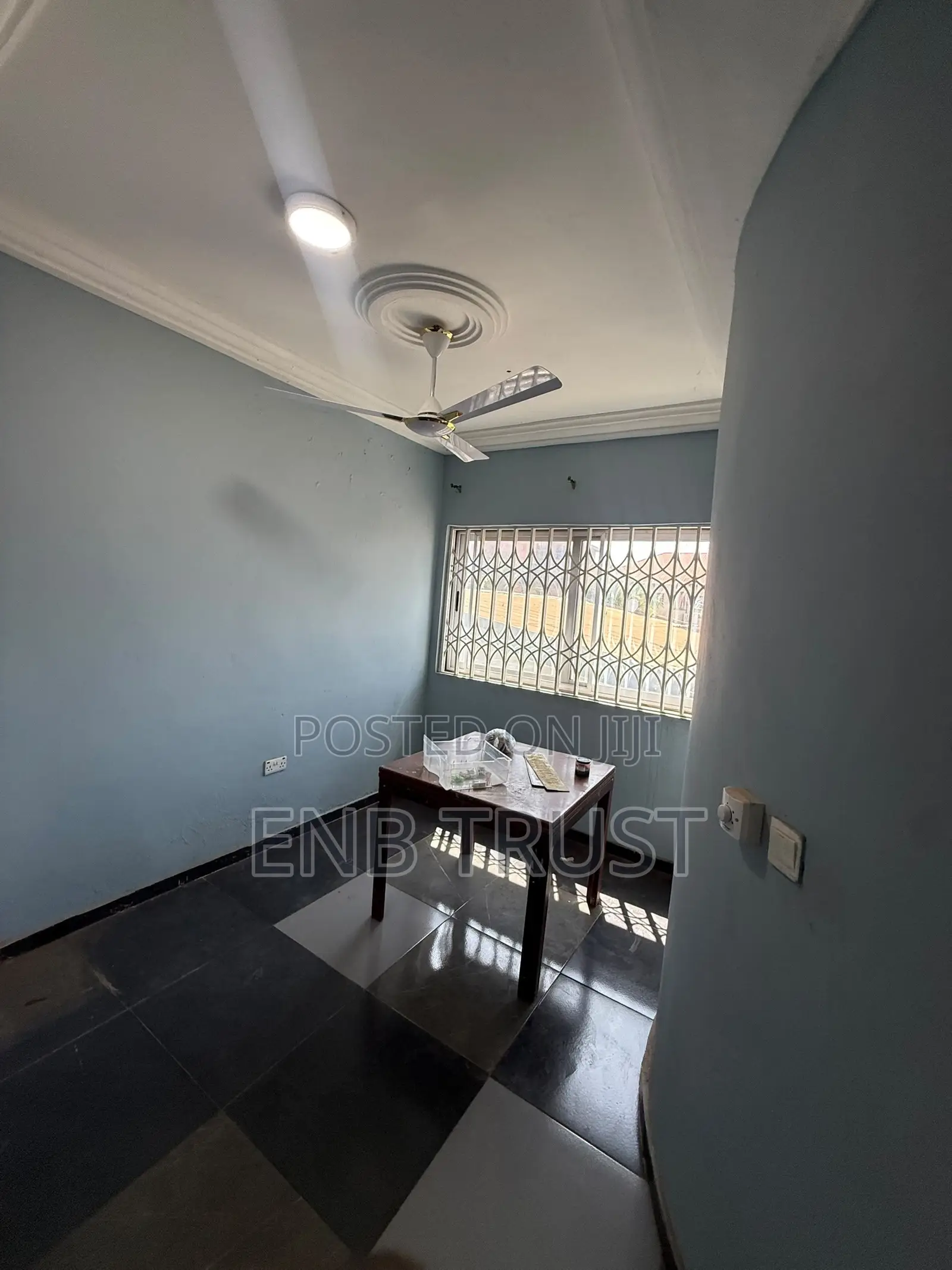 3bdrm Apartment in Weija Scc, Old Barrier for rent