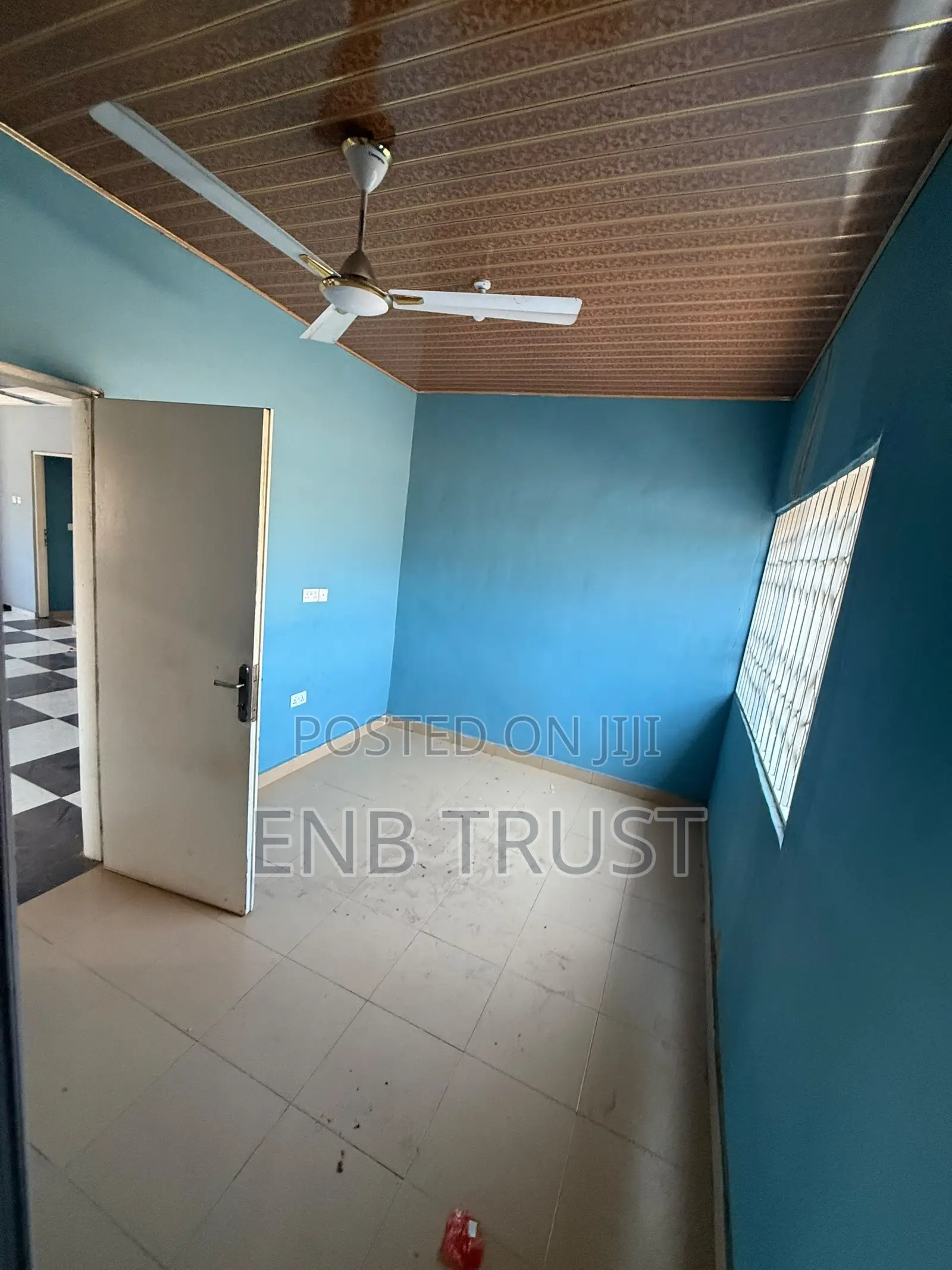 3bdrm Apartment in Weija Scc, Old Barrier for rent