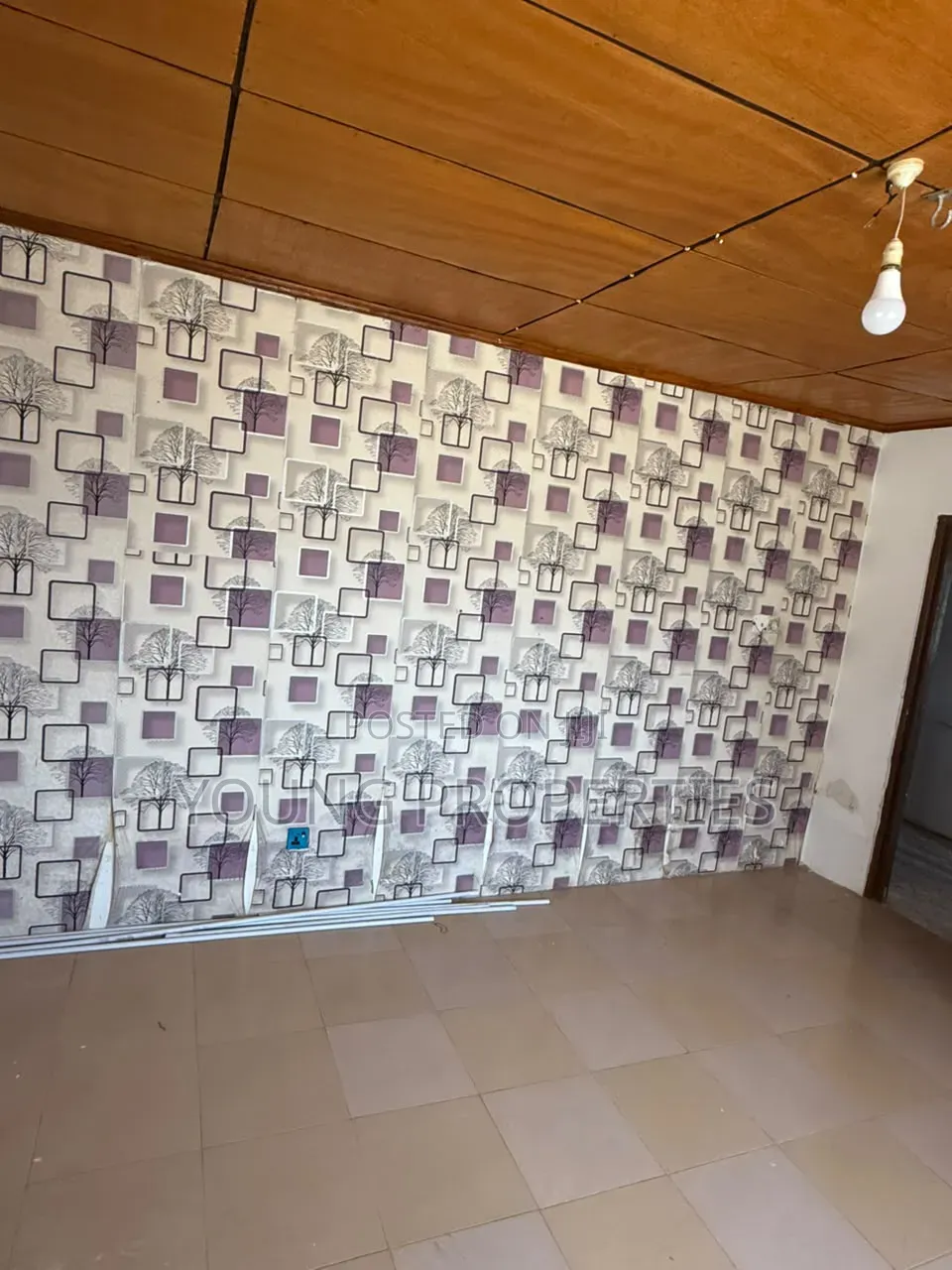 2bdrm Apartment in Awoshei Oyinase, Last Stop for rent