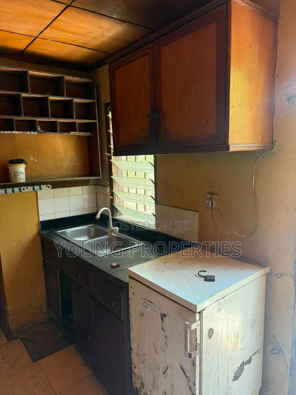 2bdrm Apartment in Awoshei Oyinase, Last Stop for rent