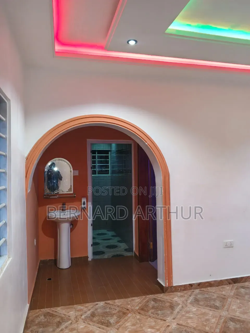 1bdrm Room & Parlour in Bernard Agency, CP for rent
