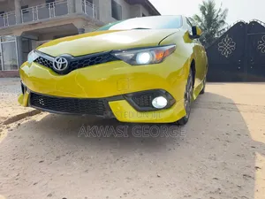 Toyota Corolla SE Special Edition 4dr Sedan (1.8L 4cyl CVT) 2017