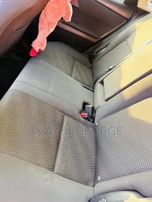 Toyota Corolla SE Special Edition 4dr Sedan (1.8L 4cyl CVT) 2017