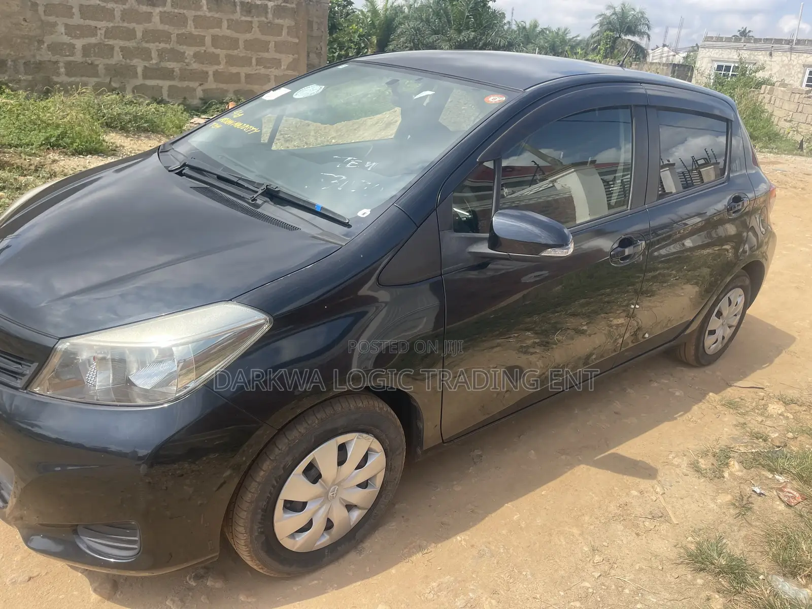 Toyota Vitz 2014 Black