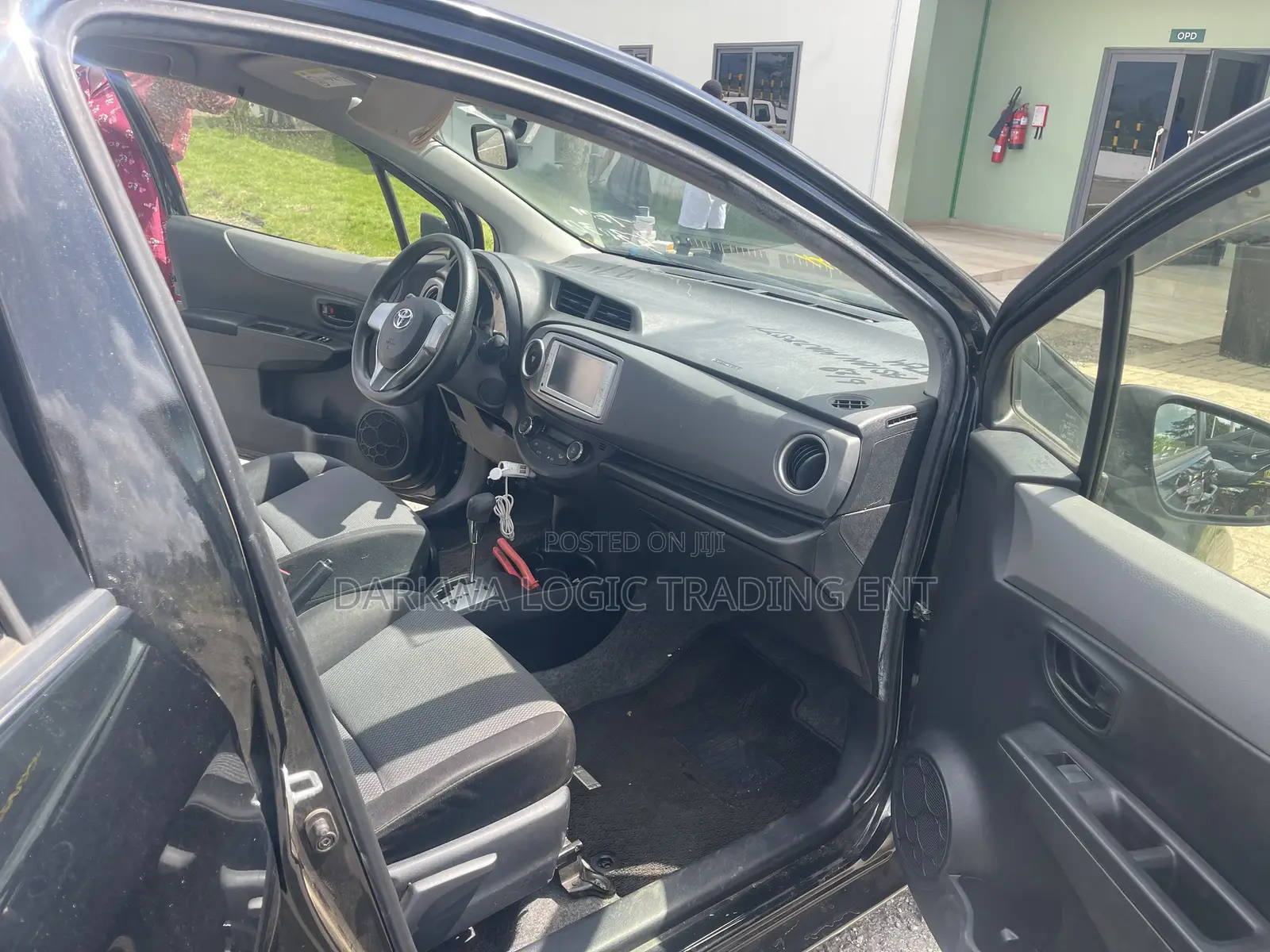 Toyota Vitz 2014 Black