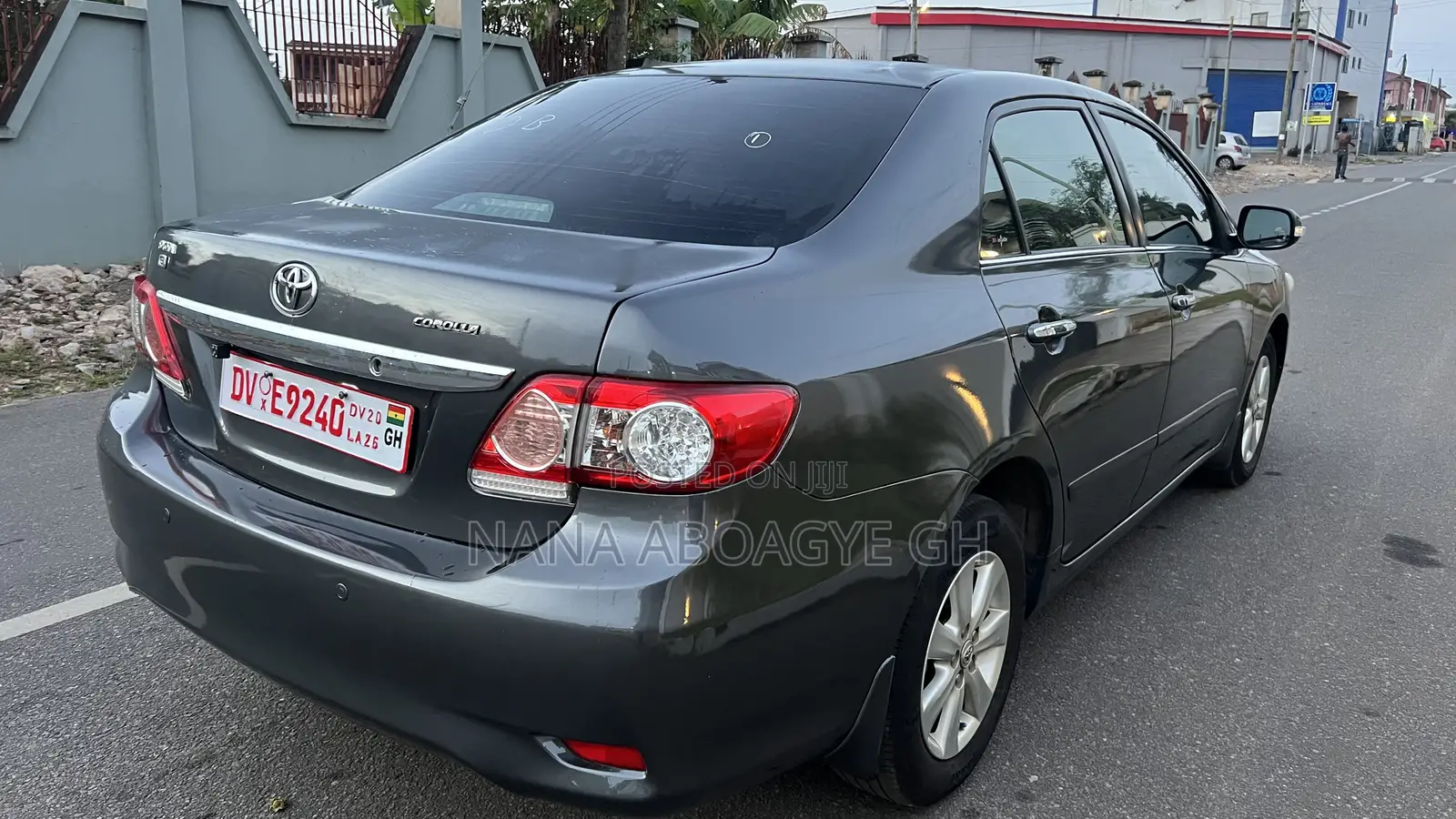 Toyota Corolla 2013 Gray